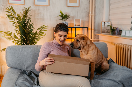 Convenient & Hygienic Dog Poop Containers for Pet Owners